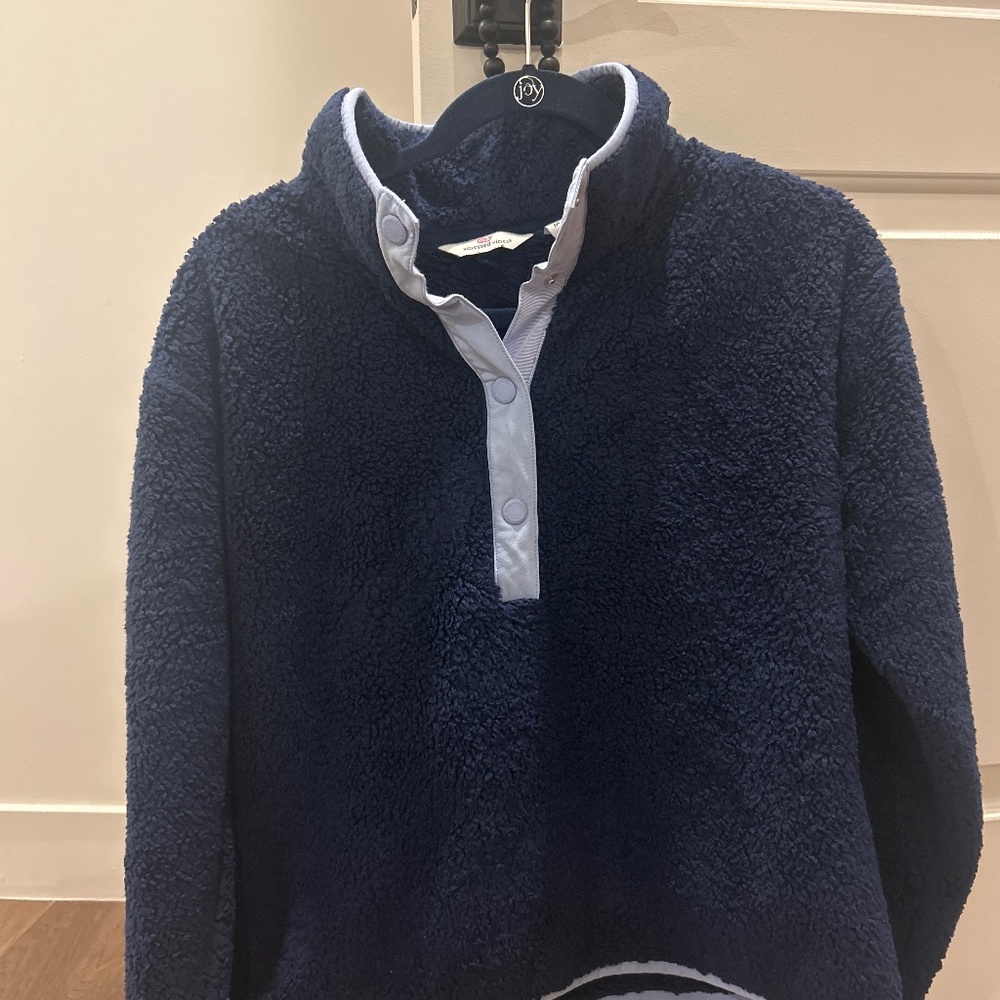 Fleece pullover